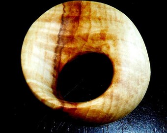 hand carved mobius band, hand carved wood sculpture, never ending.