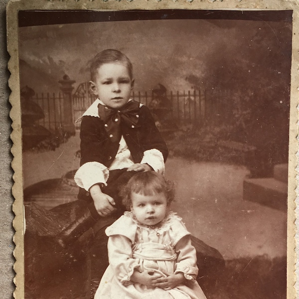 Cabinet Card Photograph of IDENTIFIED Brother & Sister - South Whitley, Indiana