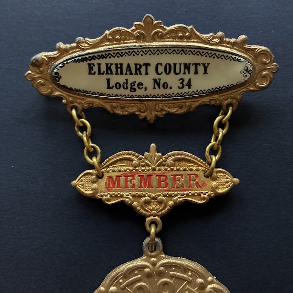 Antique LODGE Medal -ODD FELLOWS Lodge, No. 34 Elkhart County, Indiana - Early 1900's
