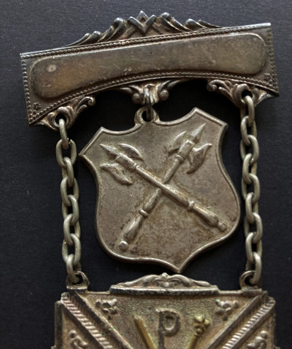 Antique LODGE Medal -ODD FELLOWS Lodge - Halbard/… - image 3