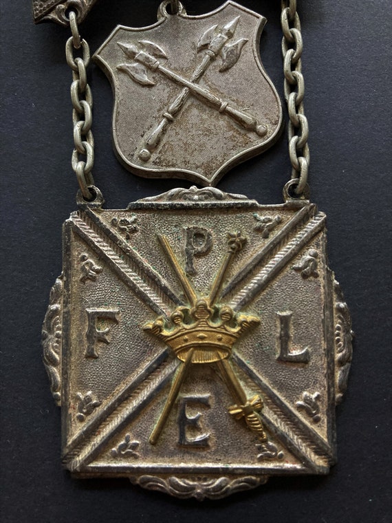 Antique LODGE Medal -ODD FELLOWS Lodge - Halbard/… - image 2