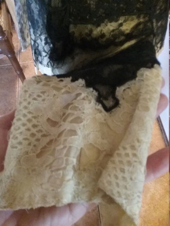 Victorian lace blouse - image 6