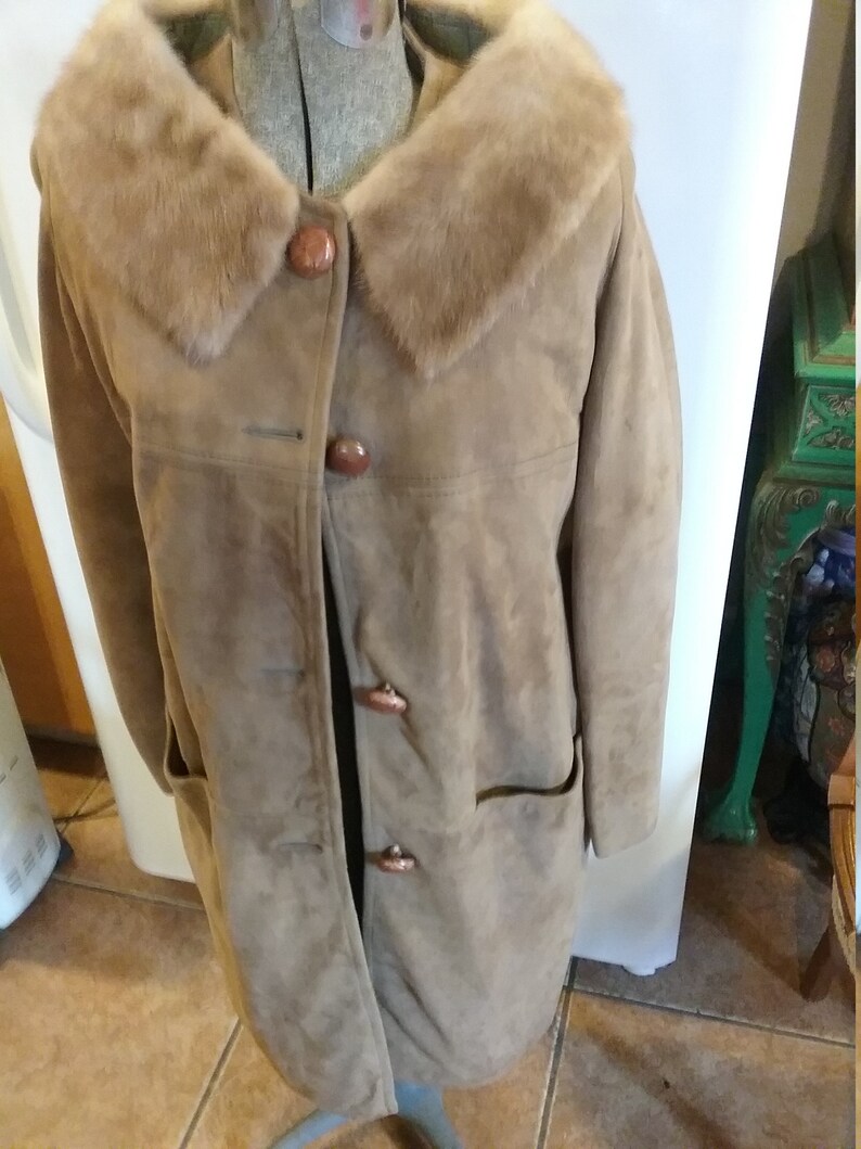 Suede coat mink collar