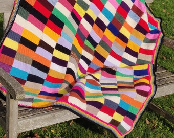 Plaid crochet tricot, ETTORE, petits rectangles point mousse, multicolore, bordure crochet