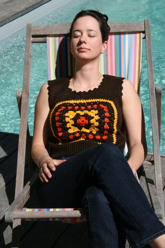 BROWNIE Vintage handmade crocheted and knitted ve