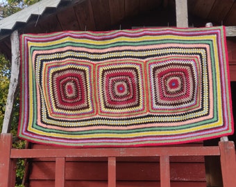 Plaid vintage crocheté main, CELIA, 3 grands carrés crochetés, rayures multicolores