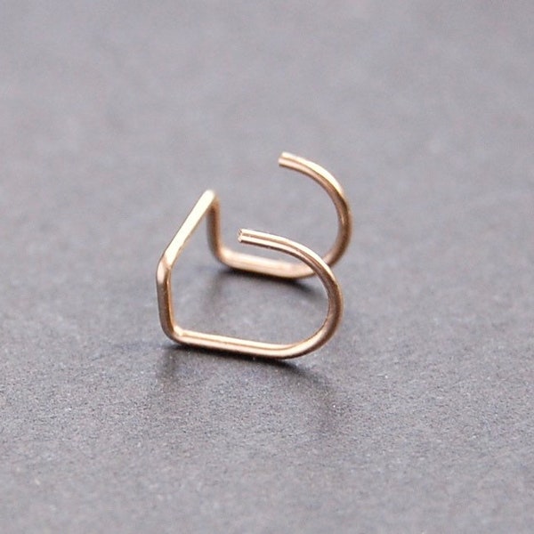 Dubbele piercing Huggie-oorbellen Gold filled nietje oorbellen Minimalistische oorbellen sierlijke oorbellen Kleine hoepel oorbellen Sterlingzilveren oorbellen