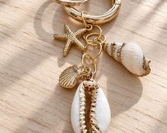 Seashell Cowrie Keychain, Bag Charm, White & Gold Hawaii shells, Handmade, beach accessories, bag accessories