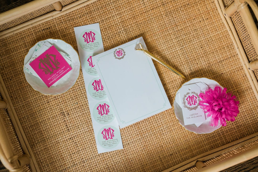 Personalized Notepad - Wreath Monogram Crest | Monogram Note Pad ...