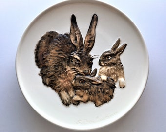 Vintage Goebel Mother's Day Plate|Bunny and Baby Bunnies|First Edition|1975|Made in W. Germany