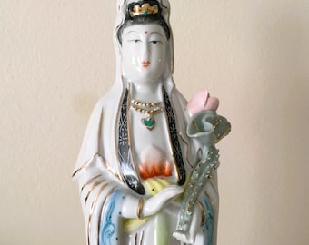 Quan Yin Figurine;  Porcelain Kwan Yin; Goddess of Compassion, Mercy and Healing