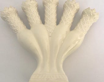Vintage Bud or Finger Vase, Wedgwood Posy Holder; Williamsburg Restoration; Made in England