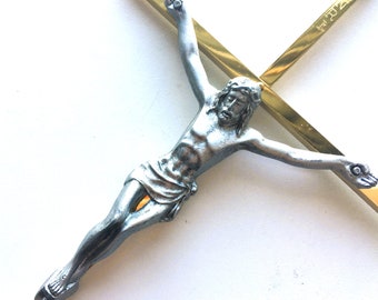 Brass Wall Cross, Vintage Crucifix, Wall Decor, Religion and Faith