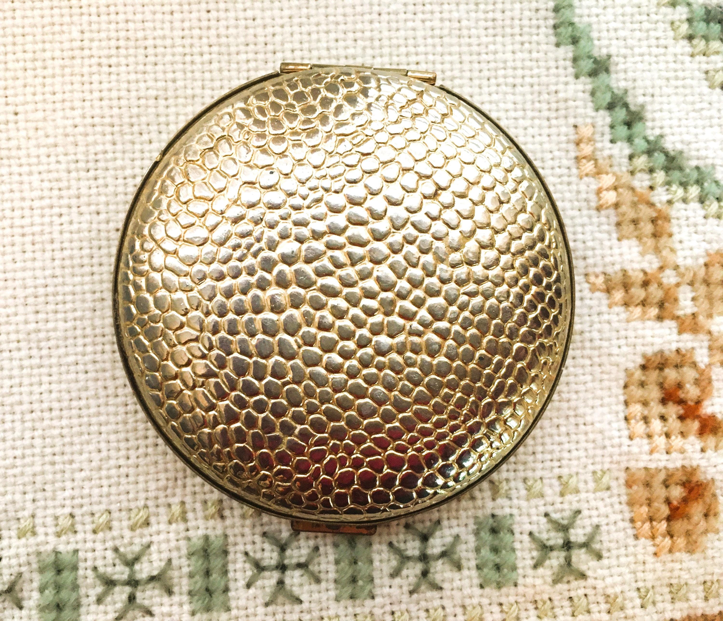 Vintage Revlon Compacts - Etsy