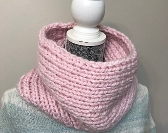 Chunky neck warmer - Blush pink cowl - Chunky hand knit scarf - Women knit cowl - Pale pink chunky cowl - Infinity Scarf - Gift for Her