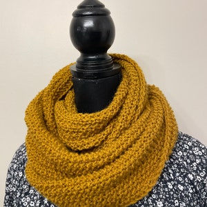 Unisex hand knit scarf- infinity scarf- mustard color scarf - winter scarf- wool scarf - Christmas gift for mom wife sister friend