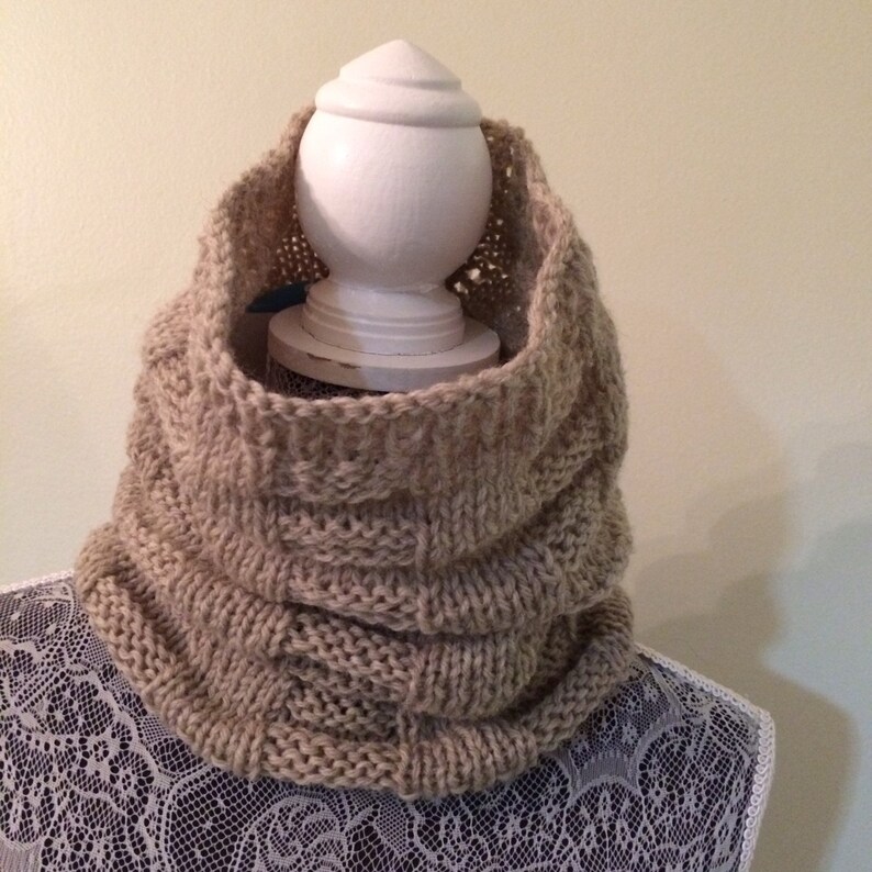 Hand Knit Cowl Women Neck Warmer 100 Wool Neck Warmer Etsy