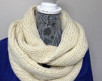 Knit Wool Infinity Scarf - Fall Scarf - Knit Infinity Scarf- Hand Knit Scarf - Warm Scarf -White Scarf -Hand Knit Men Scarf - Gift for mom