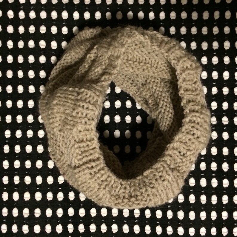 Hand Knit Cowl Women Neck Warmer 100 Wool Neck Warmer Etsy