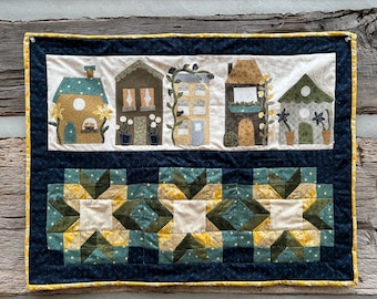 Summer on Cottage Lane PDF Quilt Wallhanging Pattern