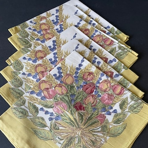 Vintage Floral Dinner or Luncheon Cotton Napkins, Set of Six