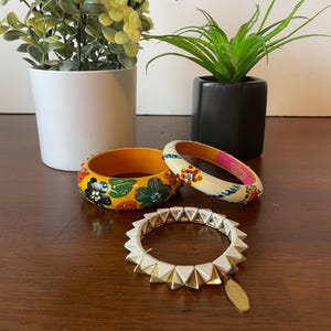 Cara New York Jewelry - Etsy display picture 1