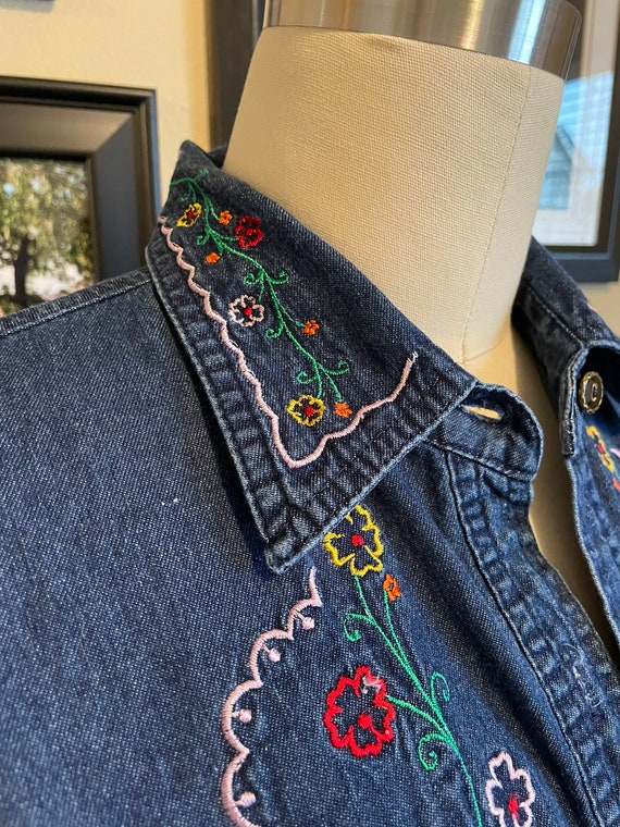 Vintage Denim Embroidered Long Sleeve Ladies Shir… - image 4