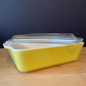 Vintage Pyrex Yellow Casserole Dish with Lid - 503-B