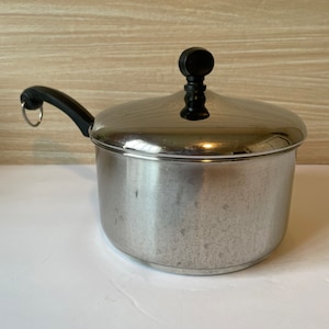 All Clad 2 Quart Sauce Pan With Lid Custom Engraved on Lid or Handle. Cork  Pad Included 