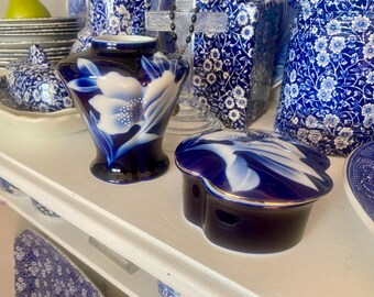 Fred Roberts Japan Cobalt Blue White Vase Jar Set 3 Pieces White Floral Design