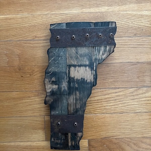 Vermont State 1’ Bourbon Barrel Wood Cutout with Metal Bands