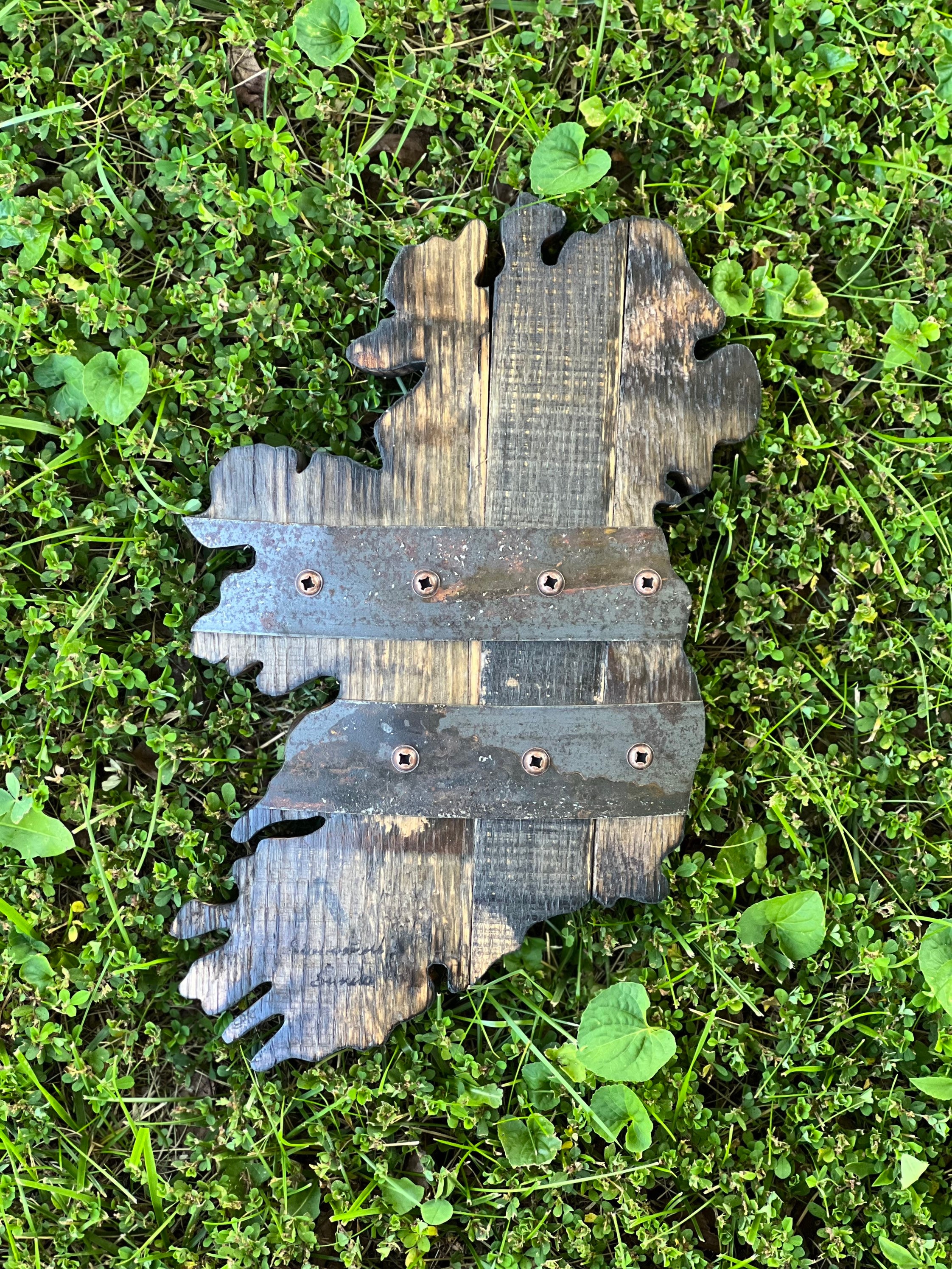 1’ Ireland Bourbon Barrel wood cutout with rings