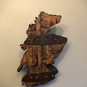 1’ Scotland Bourbon Barrel wood cutout with rings