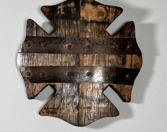 1’ Maltese Cross Bourbon Barrel Wood Cutout with Rings