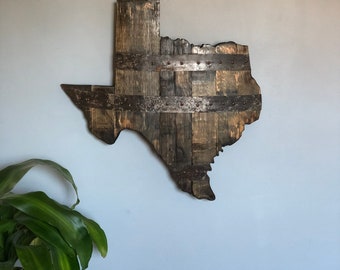 2’ Texas State Bourbon Barrel Wood Cutout with Rings