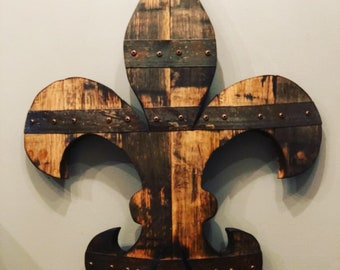 2’ Fleur de lis Bourbon Barrel Wood Cutout with Rings