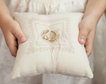 Wedding Ring Pillow, ring bearer pillow, wedding pillow, wedding ring pillow, ring bearer, ivory ring pillow, rustic wedding, ring cushion