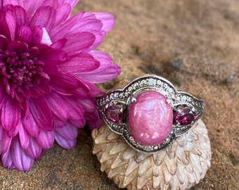 Mauve Pink Star Ruby Ring 14K White Gold Plate Size 6 34 Gift for Her