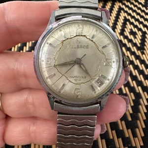 Vintage Helbros Invincible Swiss Manual Wind Watch