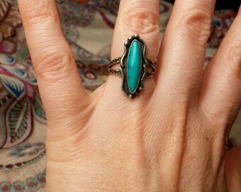 Navajo Etched Turquoise Ring Size 4.75