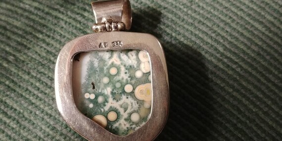 Vintage Sterling Silver Green and White Agate wit… - image 3