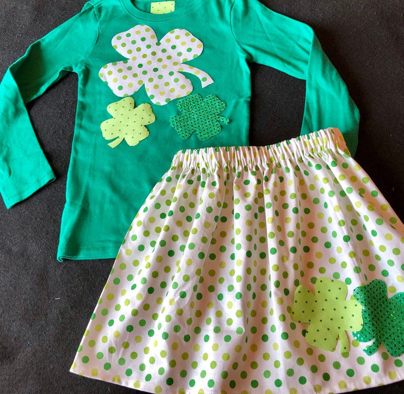 Custom St Patrick/'s Day outfit appliqued 4 leaf clover shirt and matching polka dot print twirly skirt with clovers