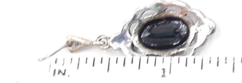 Vintage marked 925 marcasite /& faceted onyx post earrings