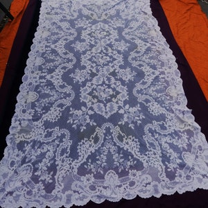 Vintage French handmade Alencon lace tablecloth color ecru 102” x 62” ( A )