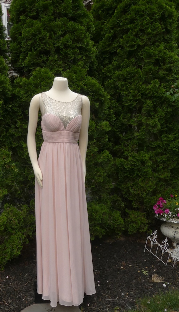 Vintage Aidan Mattox Gown Sequined Bodice Color Soft Pink Peach Size 10 ( US ) - Etsy Ireland Vintage Aidan Mattox Gown Sequined Bodice Color Soft Pink Peach Size 10 ( US ) - Etsy Ireland