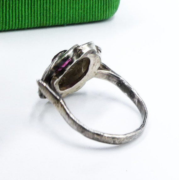 Vintage unmarked sterling silver & garnet ring si… - image 5