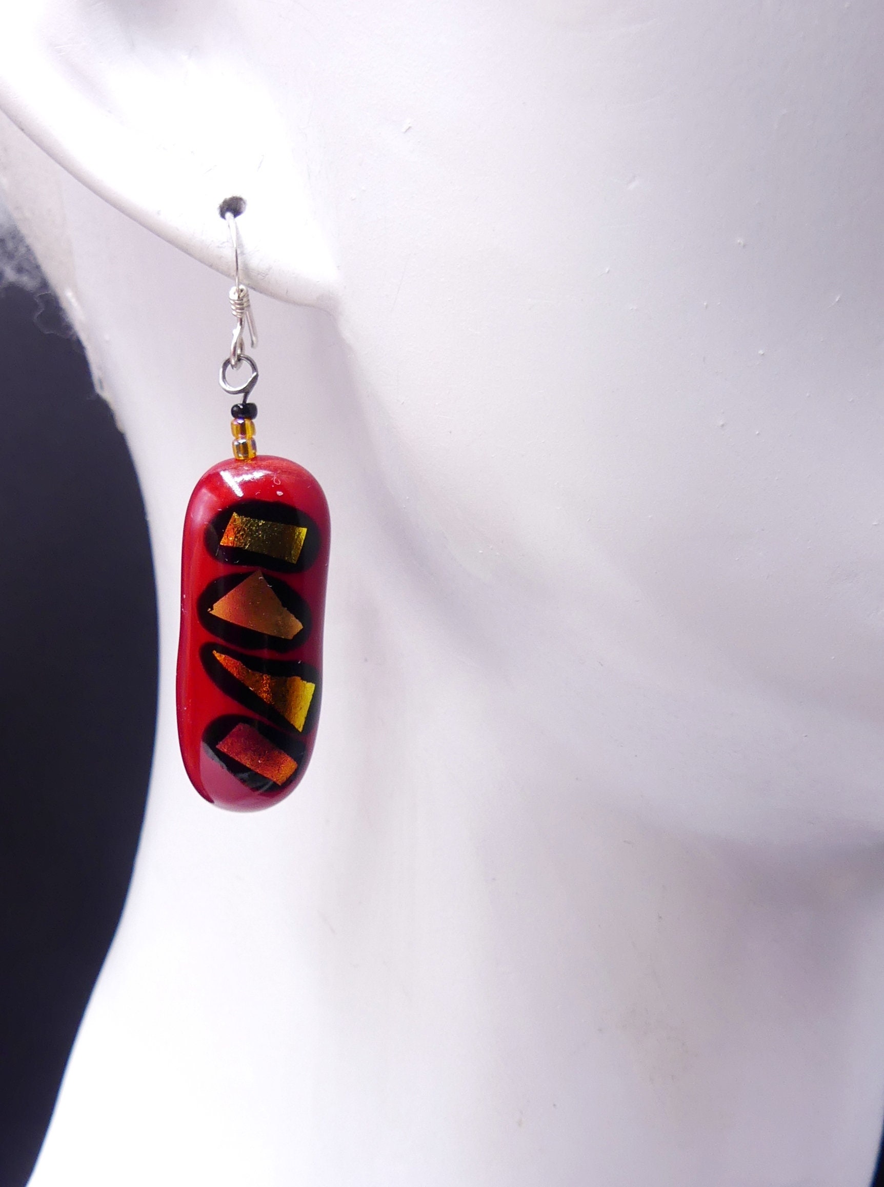 Boucles D'oreilles Vintage En Résine Goutte Couleur Violet Miel / Verre - Fermoir Clous - Occasion