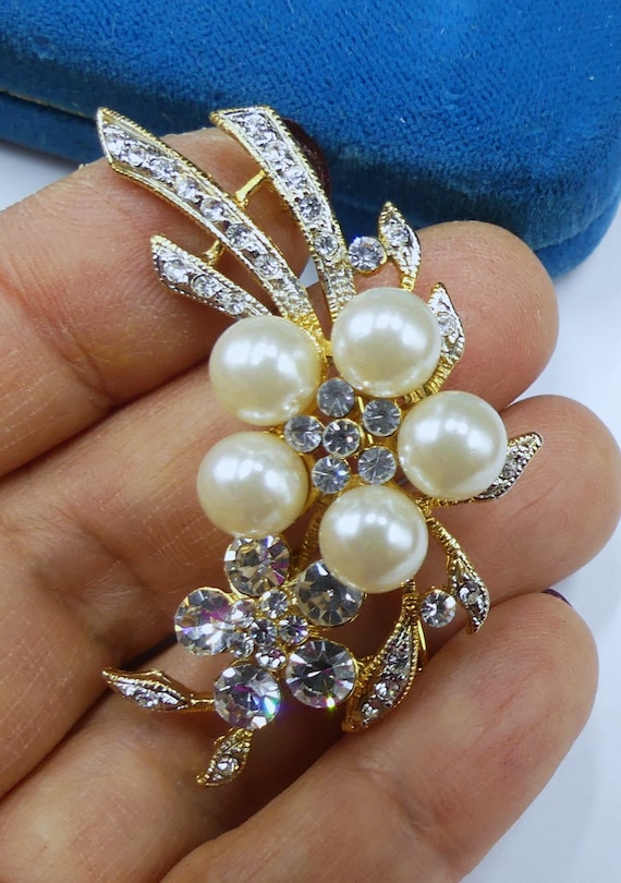 Broche Strass Et Perles Forme Fleur - Bijou Vintage Occasion, Détail élégant Pour Veste Ou Robe