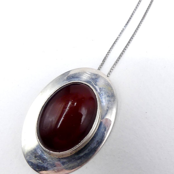 Vintage marked Nakai sterling silver & dark red cabochon pendant necklace