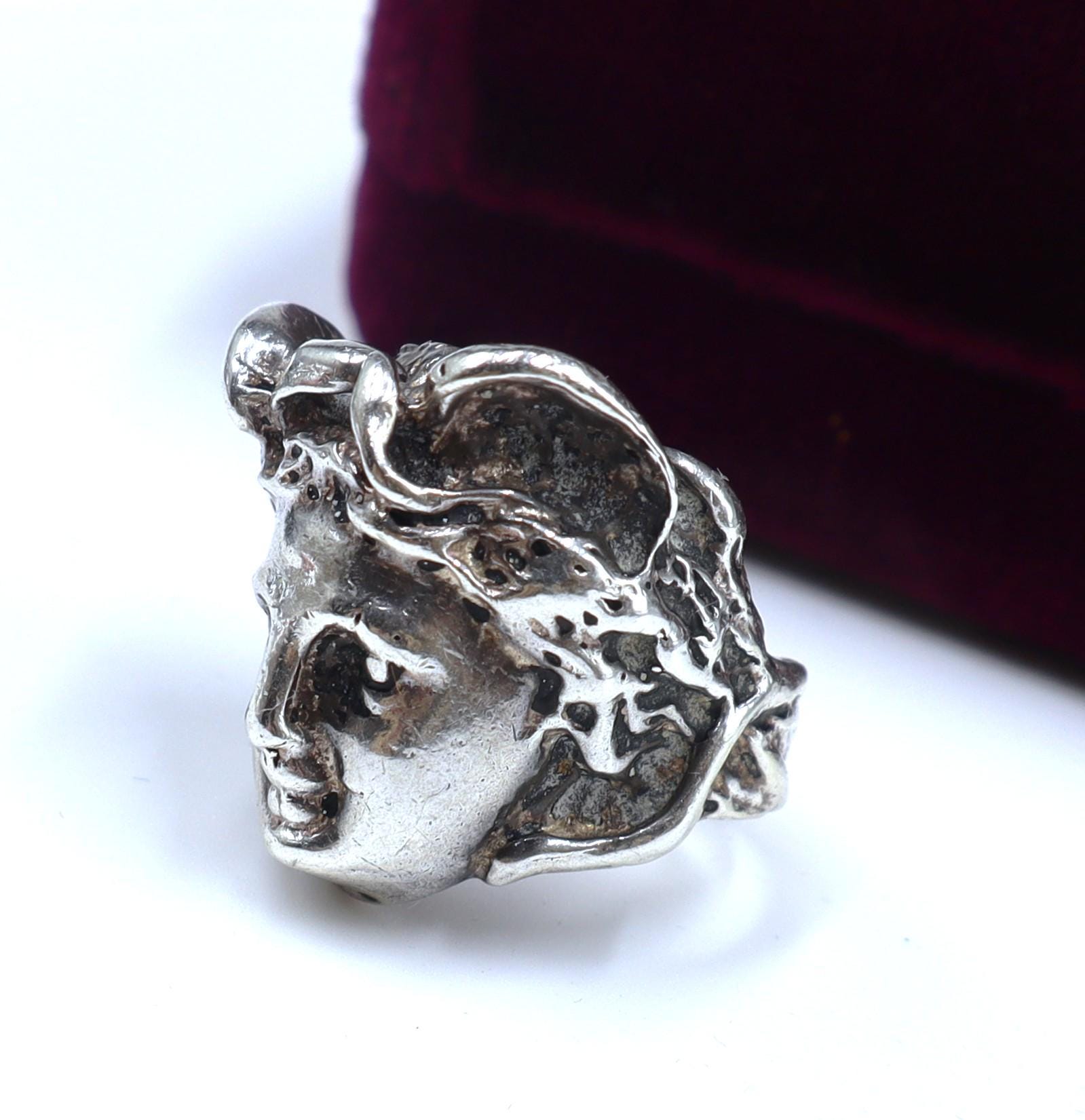Vintage Marked 925 Sterling Silver Head of Medusa Ring Size